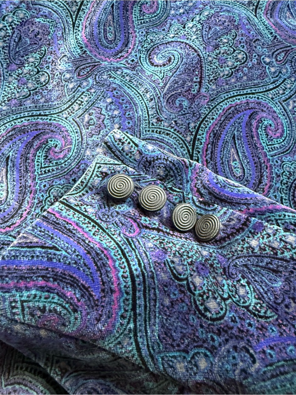 Boho Velvet Paisley Cropped Jacket Vintage Brettons Collection Festival Tapestry - Picture 7 of 10